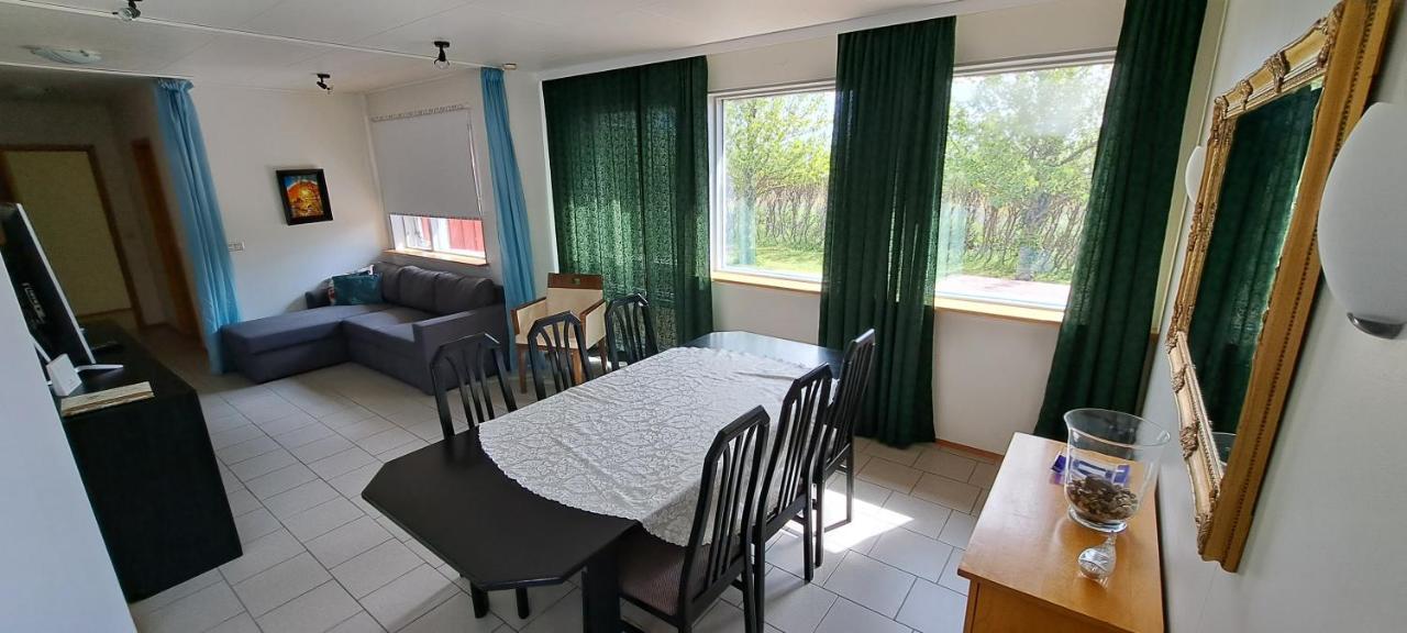 Ferienwohnung Aegisholt Privete House With Hot Tub Patreksfjordur Exterior foto